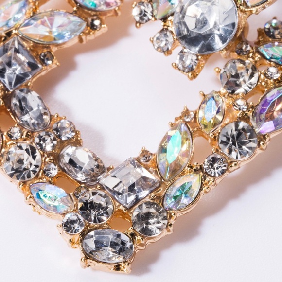 Crystal Drop Earring - Picture 5 of 8